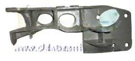 Left down bracket AZ1642440011
